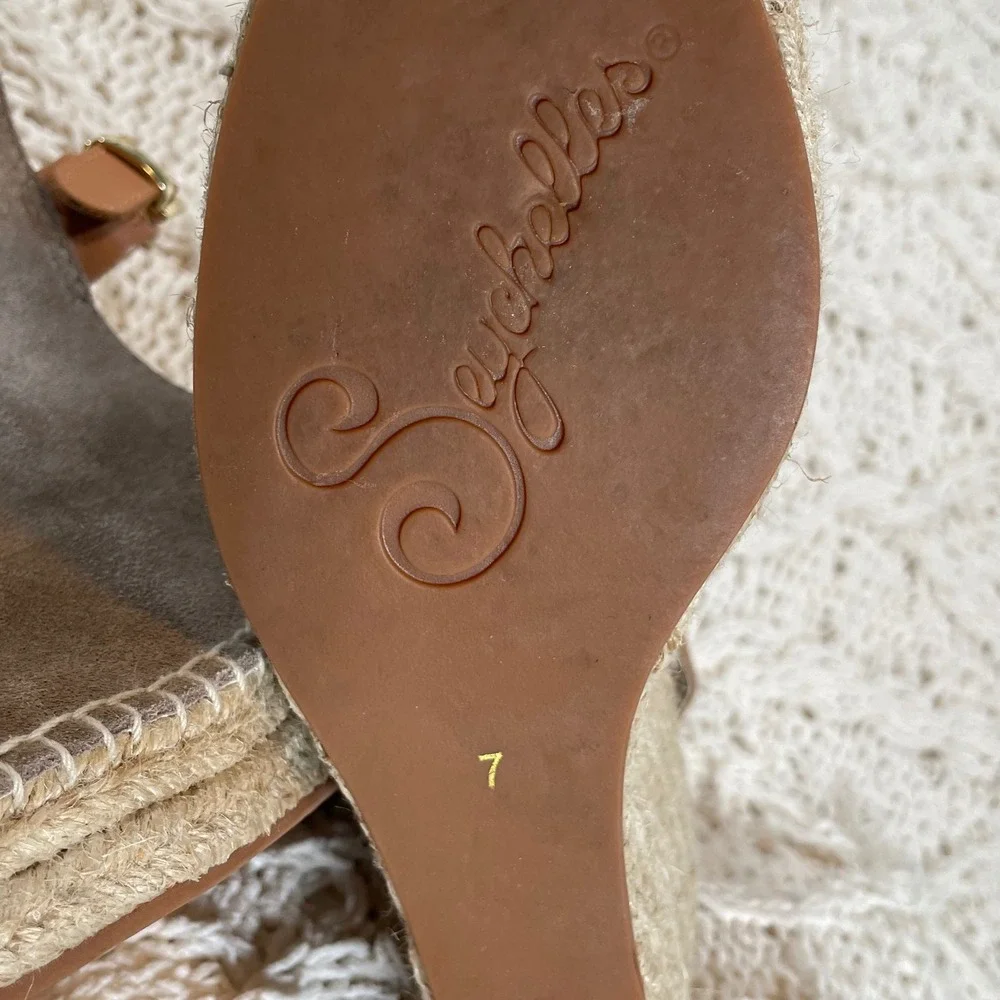 Seychelles Taupe Suede Espadrille Wedge Sandals Peep Toe Slingback Womens Size 7